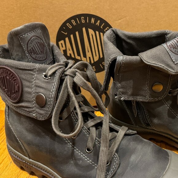 NWOT Palladium Baggy Leather/Canvas Fold Zip & Lace-up Seal Gray Hiking Boot 9.5 - Picture 8 of 13